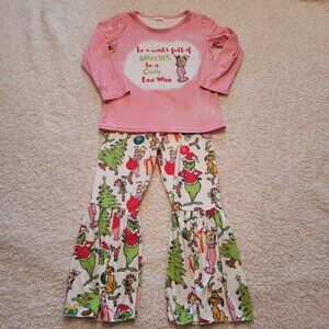 Girl's 2 piece Grinch Christmas outfit, Size 2XL (6-7T)